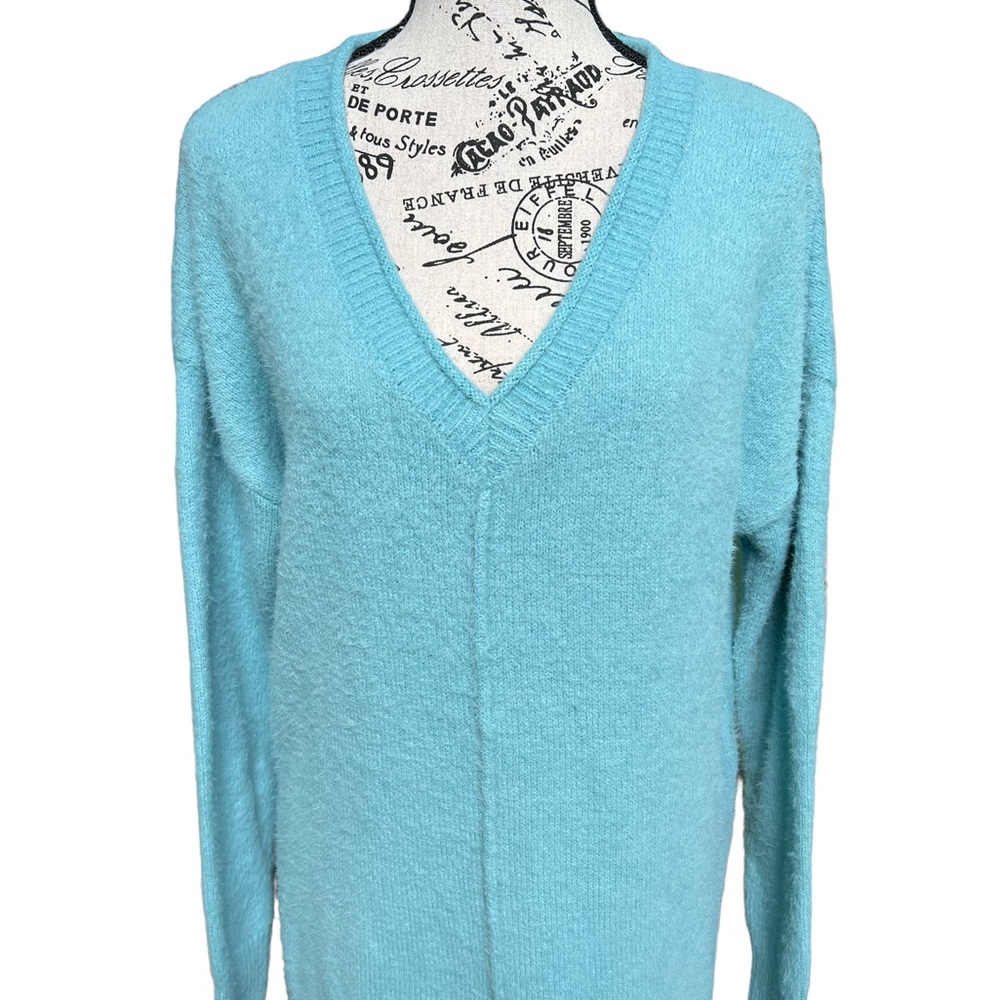 Max Studio Sweater - Picture 5 of 9
